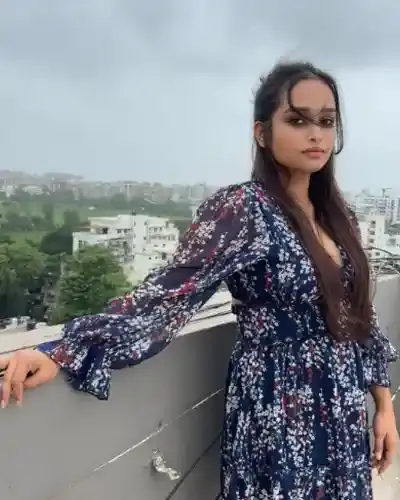 Yingkiong Escort